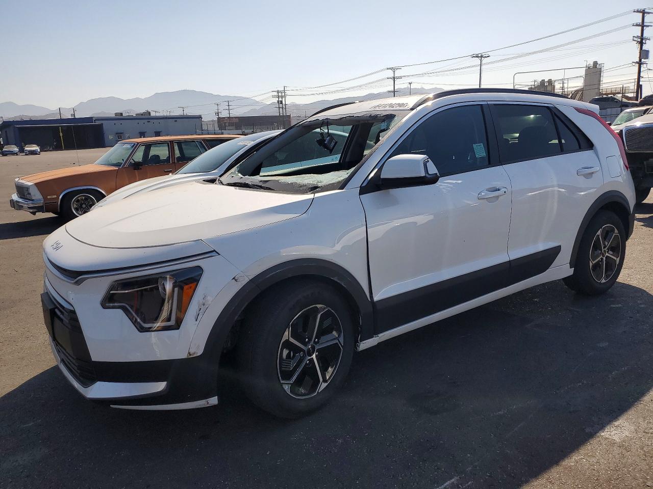 2025 KIA NIRO