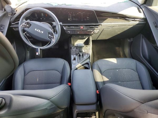2025 KIA NIRO
