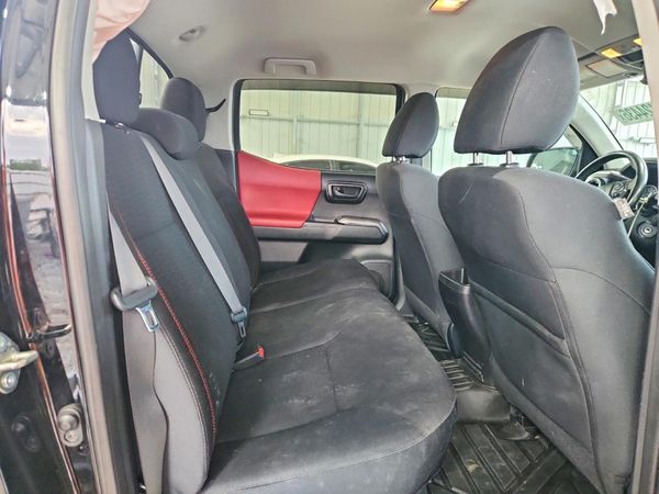2016 TOYOTA TACOMA