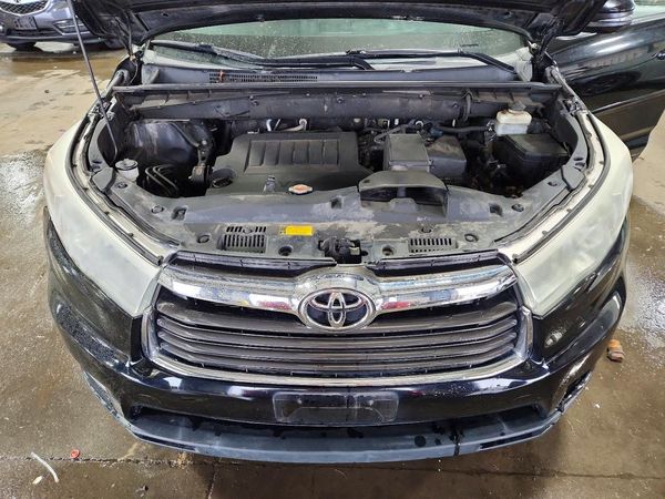 2016 TOYOTA HIGHLANDER Base/Hybrid