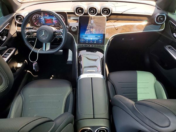 2024 MERCEDES-BENZ GLC