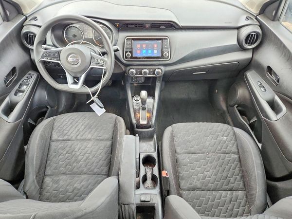 2021 NISSAN KICKS S
