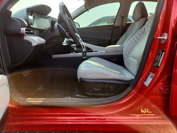 2021 HYUNDAI ELANTRA Limited