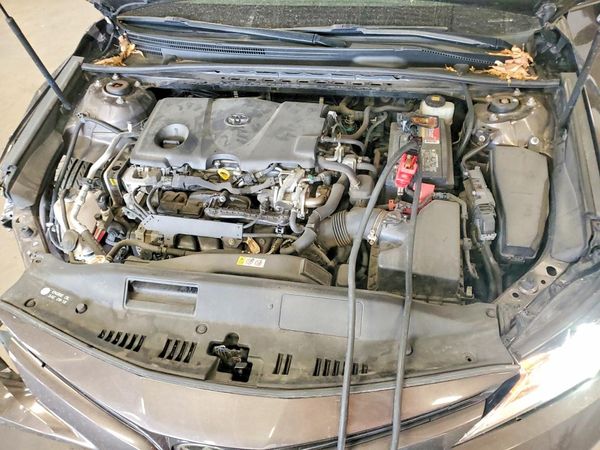 2018 TOYOTA CAMRY LE/SE/XLE/XSE — Engine bay