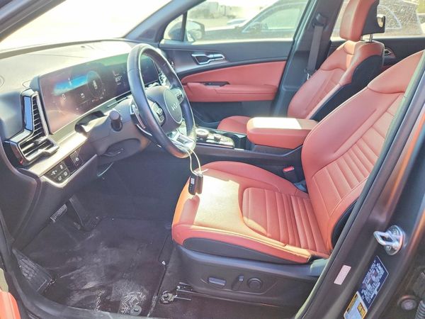 2024 KIA SPORTAGE SX-PRESTIGE or SX-P