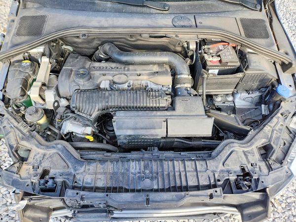 2016 VOLVO S60 CROSS COUNTRY