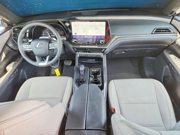 2026 LEXUS TX 350