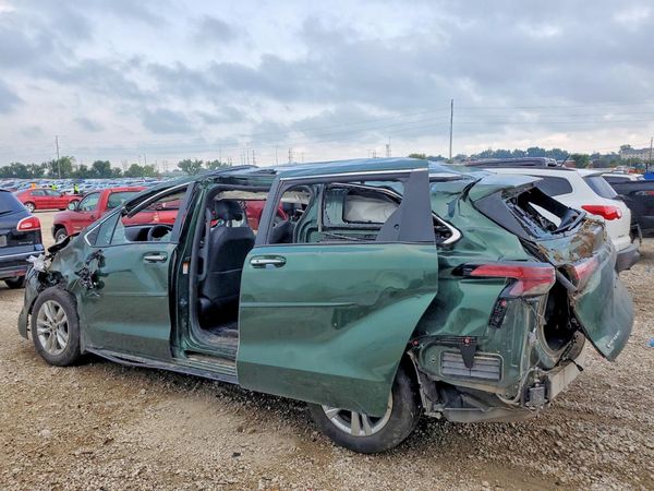 2026 TOYOTA SIENNA Limited — DSRA