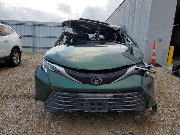 2026 TOYOTA SIENNA Limited — DIRF