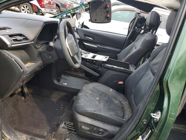 2026 TOYOTA SIENNA Limited — DENT