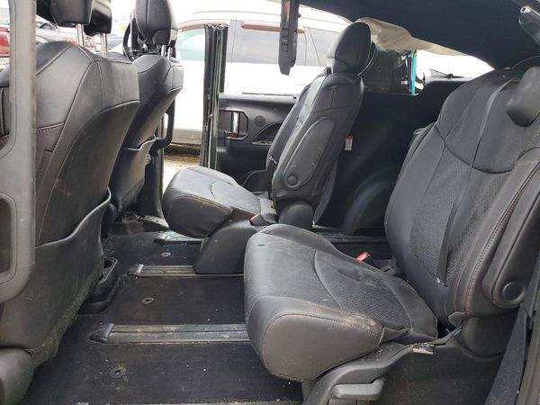 2026 TOYOTA SIENNA Limited — PSRS