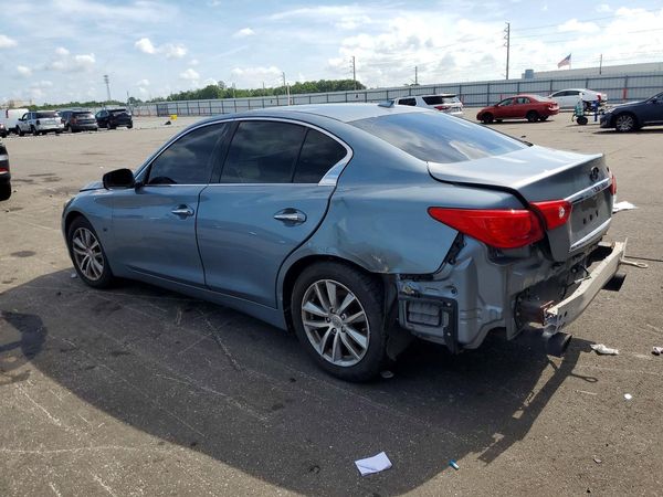 2015 INFINITI Q50