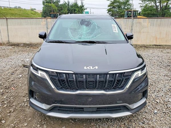 2024 KIA CARNIVAL EX