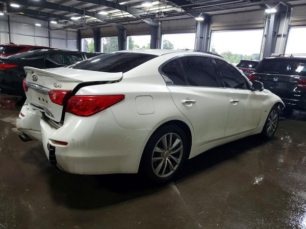 2017 INFINITI Q50