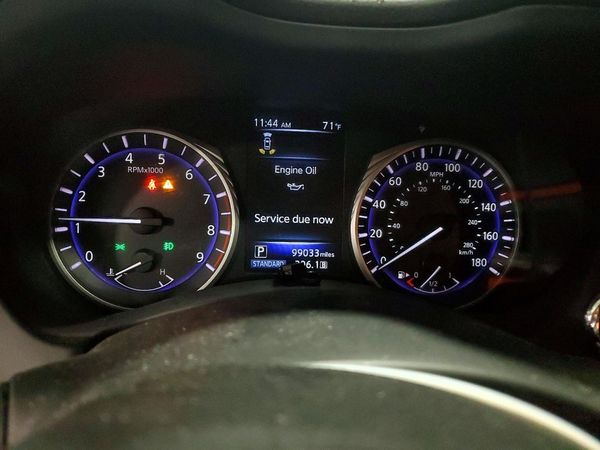 2017 INFINITI Q50