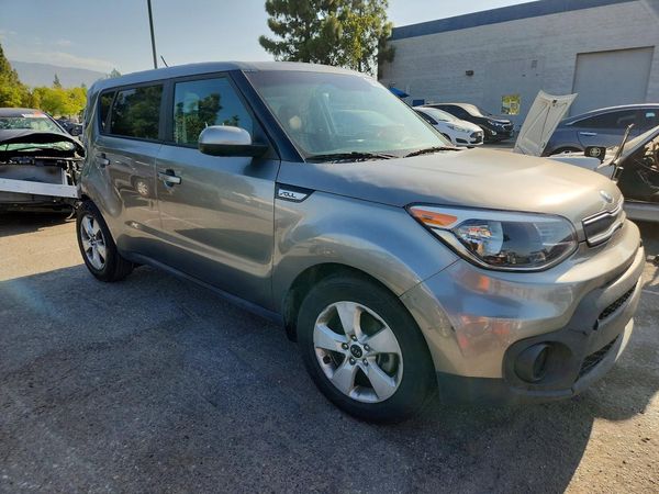 2019 KIA SOUL Base