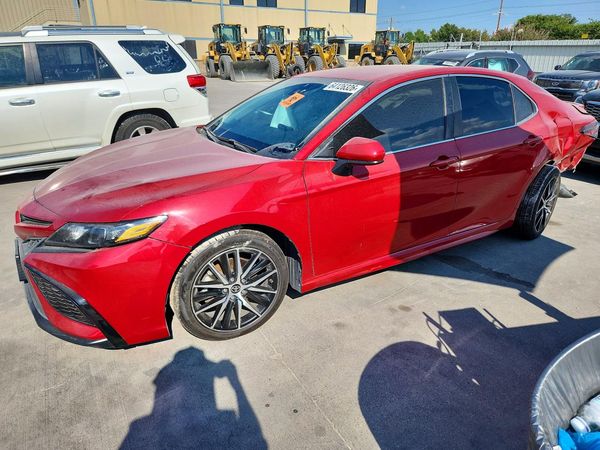 2021 TOYOTA CAMRY