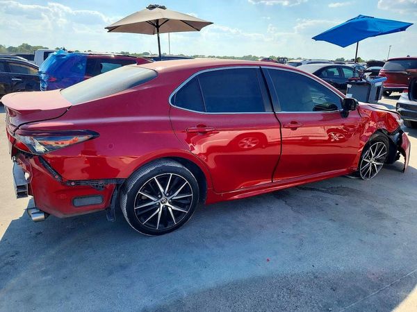 2021 TOYOTA CAMRY