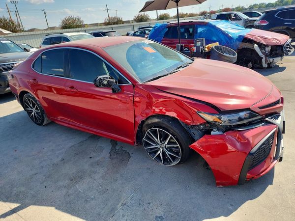 2021 TOYOTA CAMRY