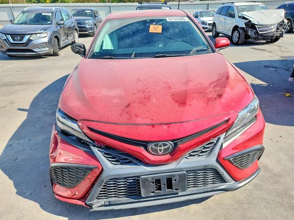2021 TOYOTA CAMRY
