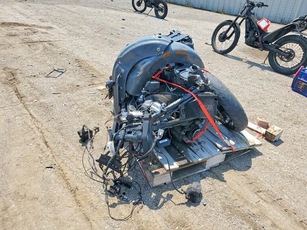2022 HARLEY-DAVIDSON FL