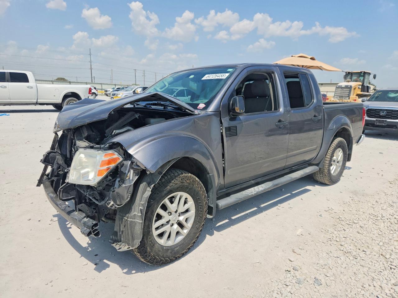 2020 NISSAN FRONTIER — Front 3/4