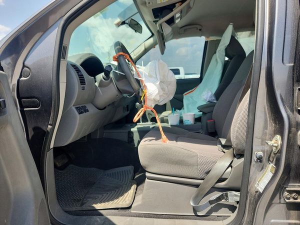 2020 NISSAN FRONTIER — DENT
