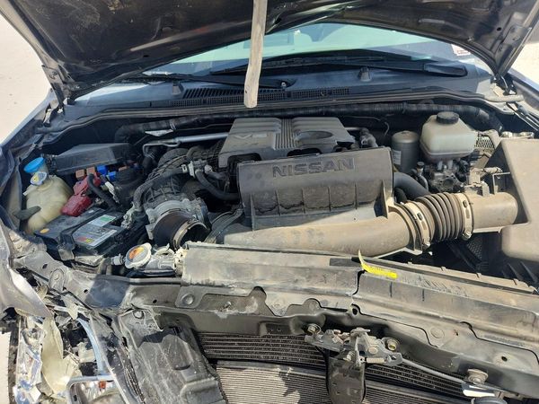 2020 NISSAN FRONTIER — Engine bay
