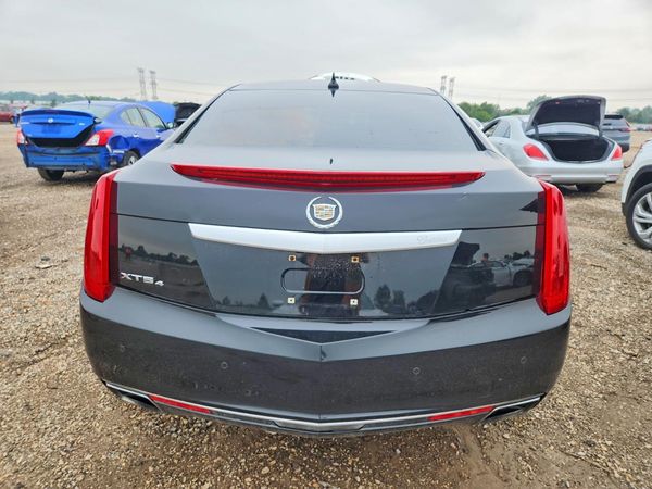 2013 CADILLAC XTS Premium