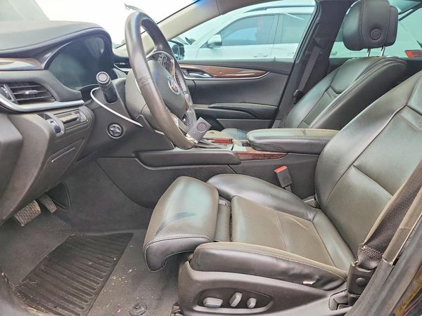 2013 CADILLAC XTS Premium