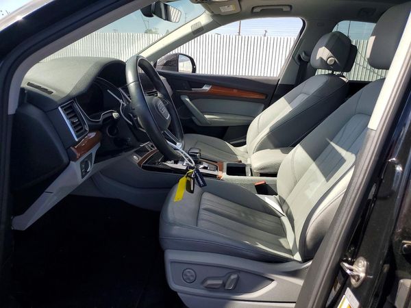 2021 AUDI Q5