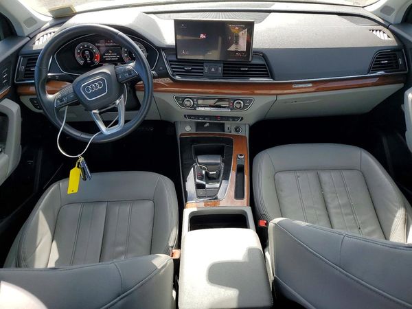2021 AUDI Q5