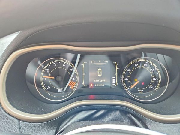 2014 JEEP CHEROKEE Sport