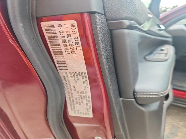 2025 JEEP CHEROKEE Laredo, Altitude