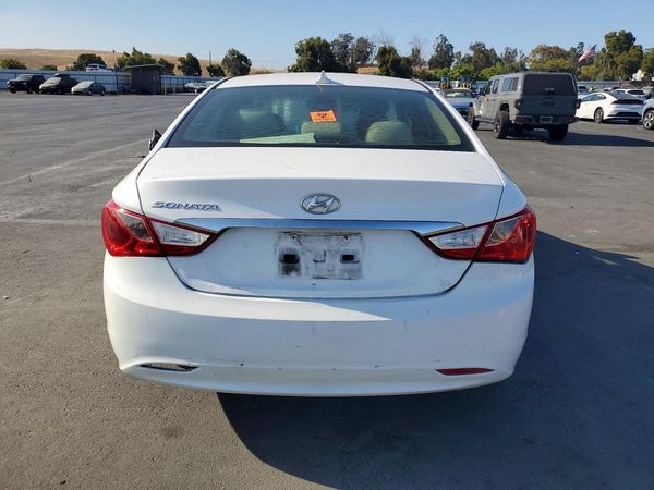 2013 HYUNDAI SONATA