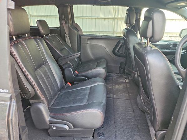 2019 DODGE GRAND CARAVAN GT