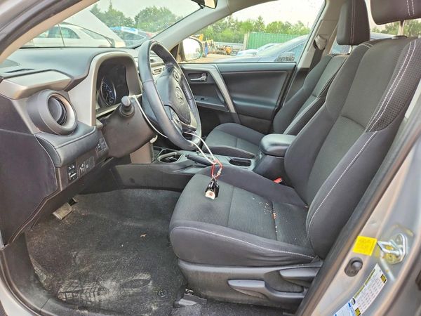 2018 TOYOTA RAV4 Adventure/XLE