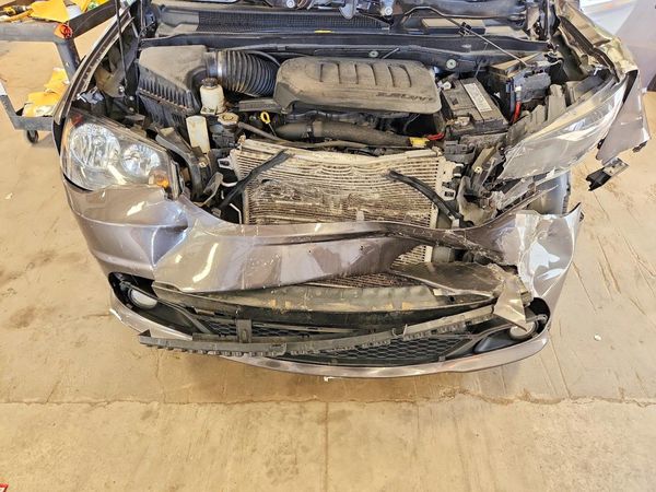 2020 DODGE CARAVAN GT — Engine bay