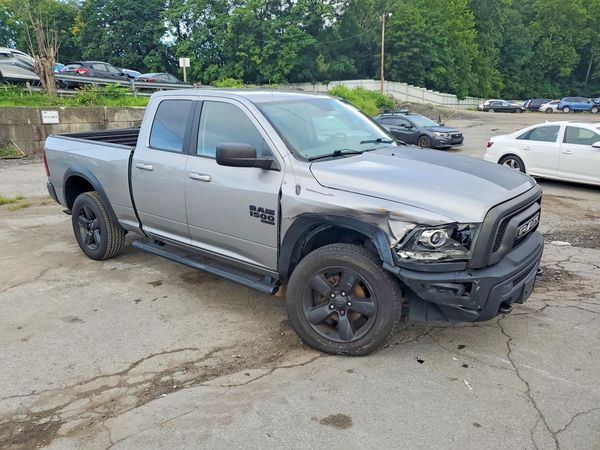2019 RAM 1500 CLASSIC SLT