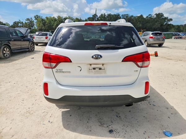 2015 KIA SORENTO GL