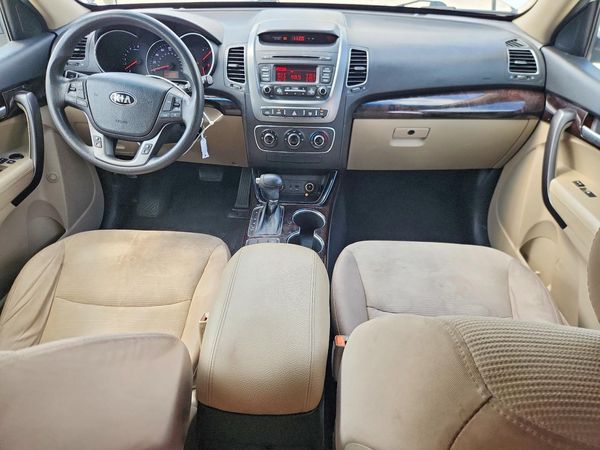 2015 KIA SORENTO GL