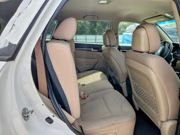 2015 KIA SORENTO GL