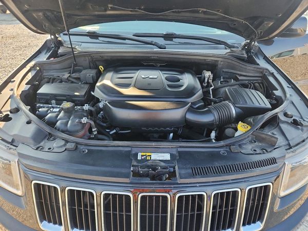 2016 JEEP GRAND CHEROKEE LAREDO 4X4