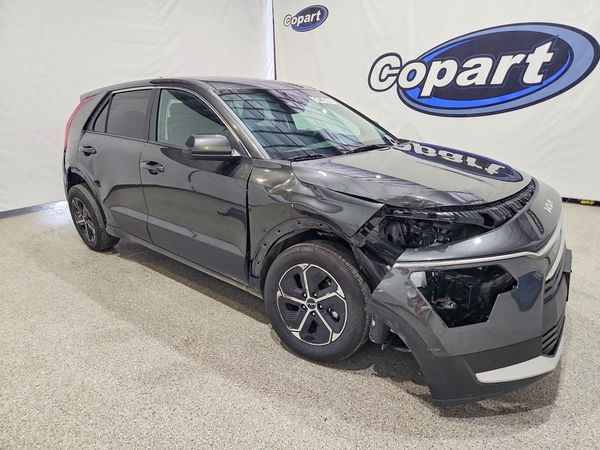 2026 KIA NIRO LX