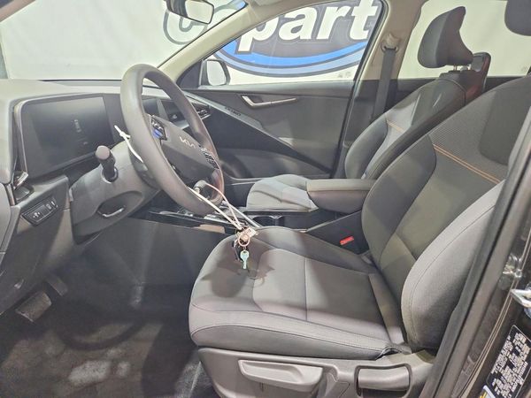 2026 KIA NIRO LX