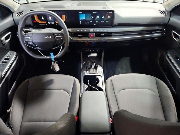 2026 KIA K4 LX, LXS