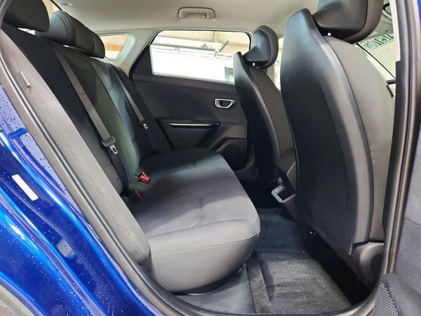 2026 KIA K4 LX, LXS