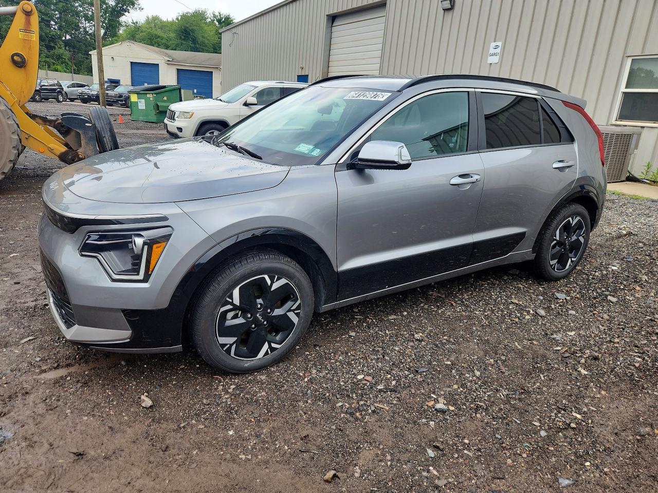 2024 KIA NIRO Wind