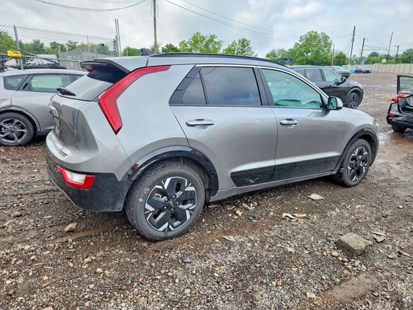 2024 KIA NIRO Wind