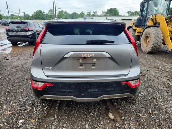 2024 KIA NIRO Wind